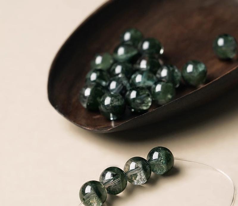 Green Phantom Cornucopia(Single Bead)